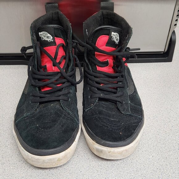 Vans Sk8-Hi 46 MTE DX The North Face Black/Red Sneakers - Picture 2 of 8